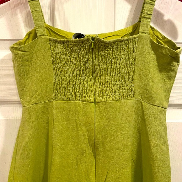 Small green maxi button up dress from Lulus. - Picture 5 of 7